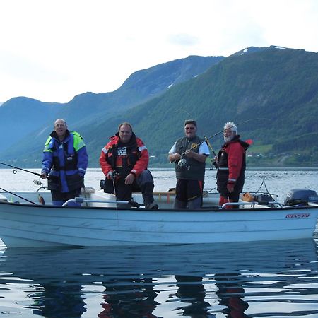 Troll Fjordhytter Syvde المظهر الخارجي الصورة