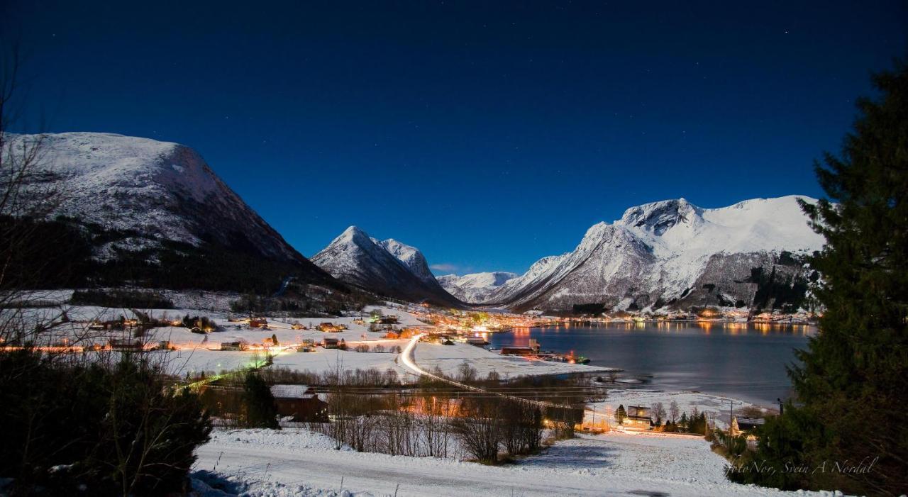 Troll Fjordhytter Syvde المظهر الخارجي الصورة